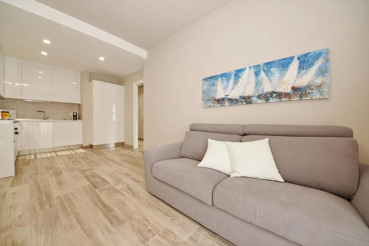 Appartamento Chiara Saló Apartment