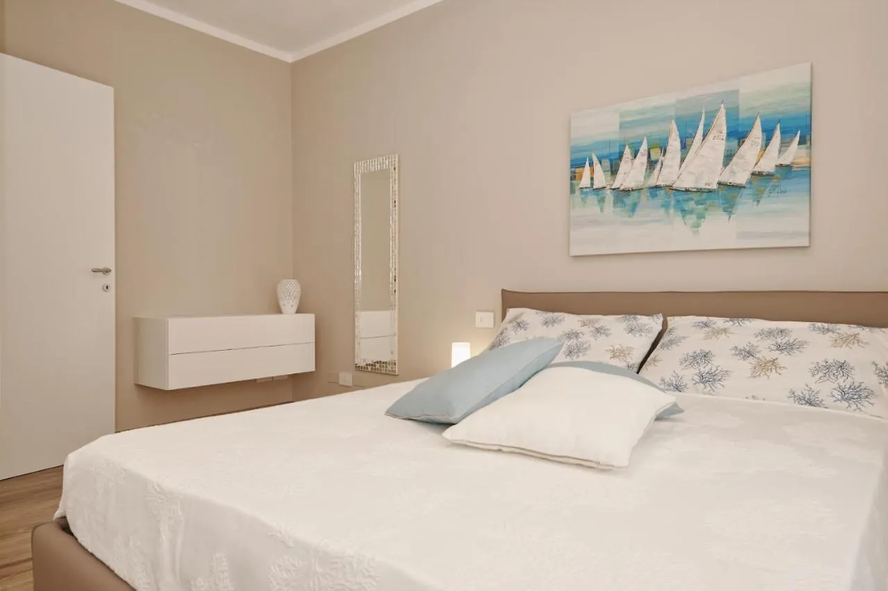 Apartment Appartamento Chiara Saló Italien